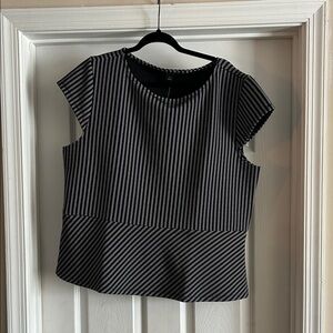 NWT Ann Taylor Black & White Striped Cap Sleeve Top